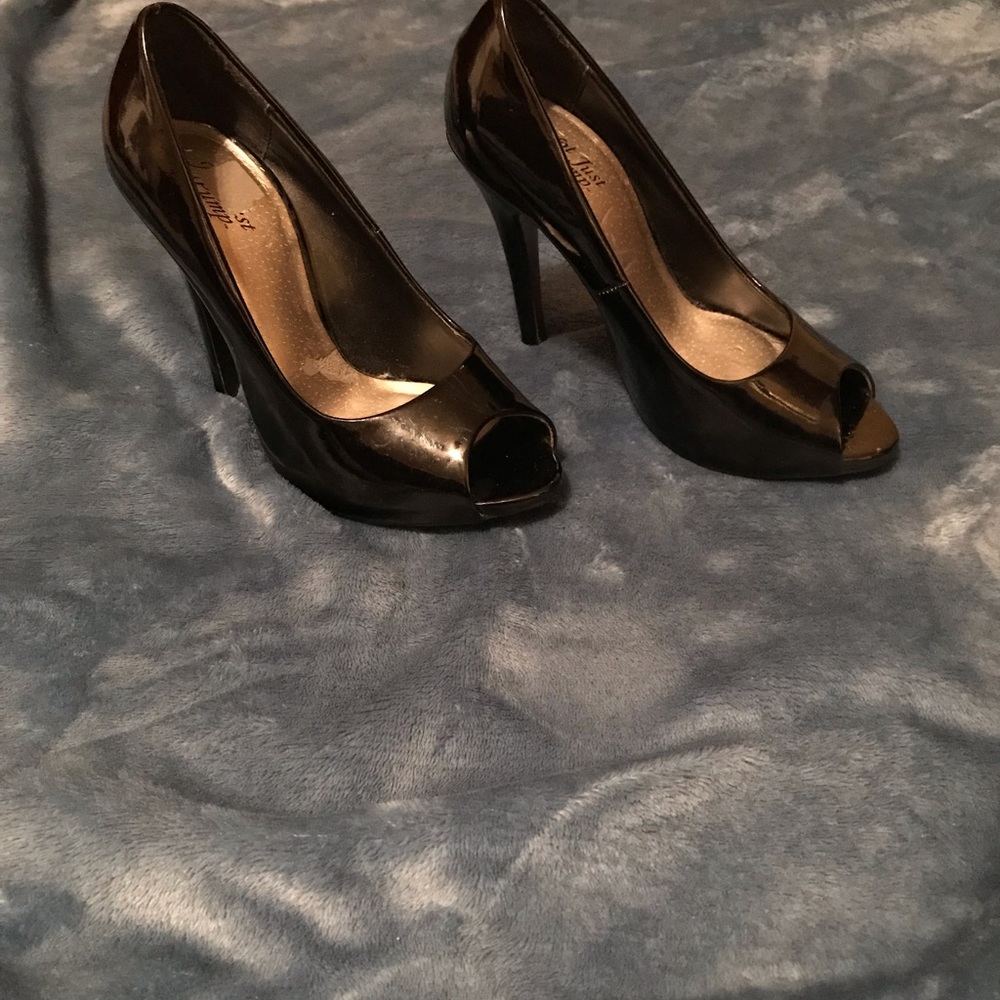 Open Toe Pumps - Picture 2 of 3
